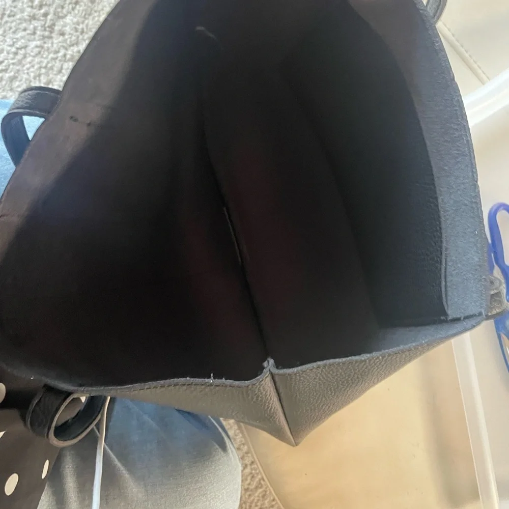 Vince Camuto Leather Tote Bag • Black & Gray Colorblock • Minimalist Chic - Picture 7 of 7